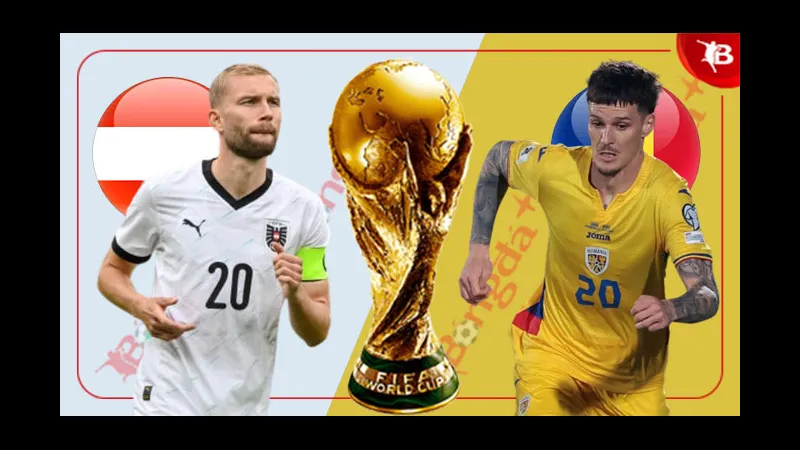 Cầu thủ Romania với trái bóng đang chống cự trước sức mạnh của cầu thủ Áo Cầu thủ Romania với trái bóng đang chống cự trước sức mạnh của cầu thủ Áo