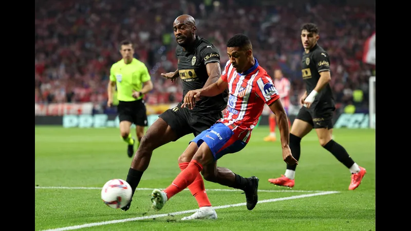 Trận đấu bóng đá giữa Atletico Madrid và Trận đấu bóng đá giữa Atletico Madrid và